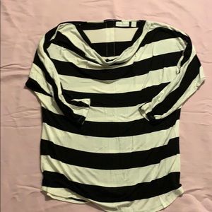 🦓Low Neck Top🦓